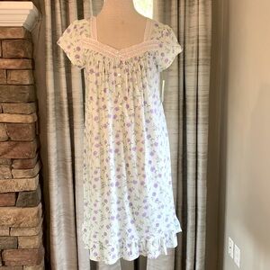 Eileen West sz S NWT mint green and purple flowers short nightgown
